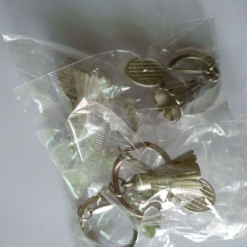 New Badminton keychain Metal Exquisite Pendant shuttlecock and racket Accessories